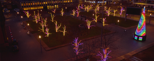 Dekoracje świąteczne miast i iluminacje LED | Twinkly PRO